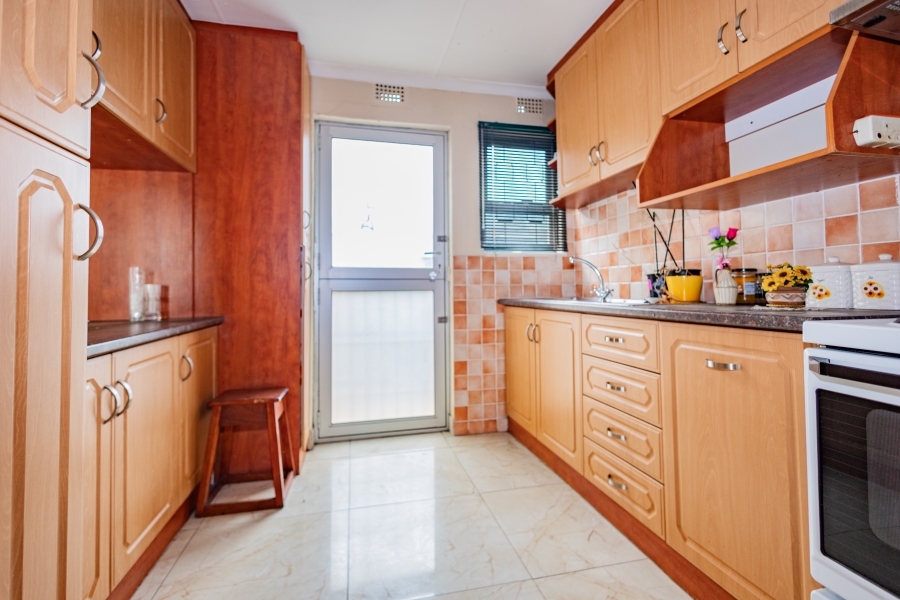 4 Bedroom Property for Sale in Strandfontein Village Western Cape